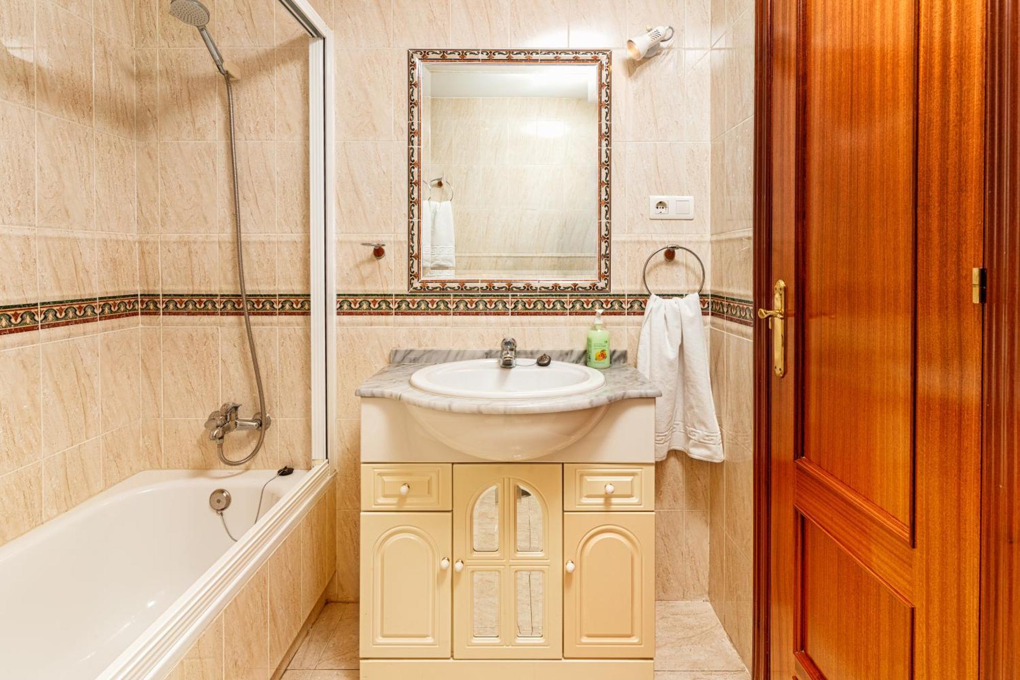 Casa Catalina Beach And Golf Leilighet Estepona Eksteriør bilde